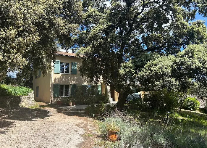 Villa Maison Provencale 200m2 Piscine Calme 50m Du Bus Villeneuve-lès-Avignon